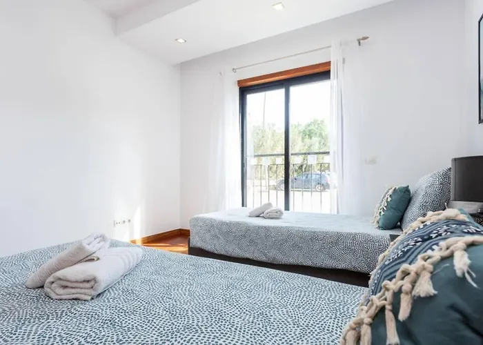 Baia Da Luz- Ground Floor アパート *