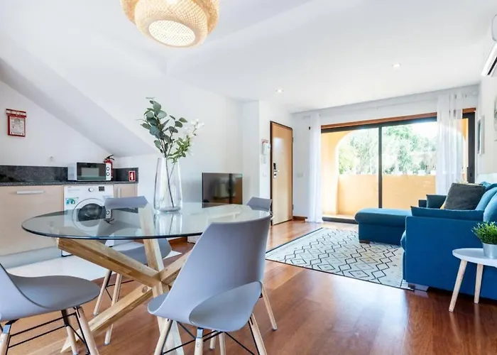 Baia Da Luz- Ground Floor アパート Luz