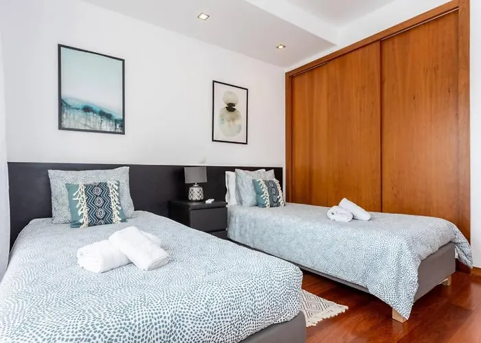 Baia Da Luz- Ground Floor アパート *