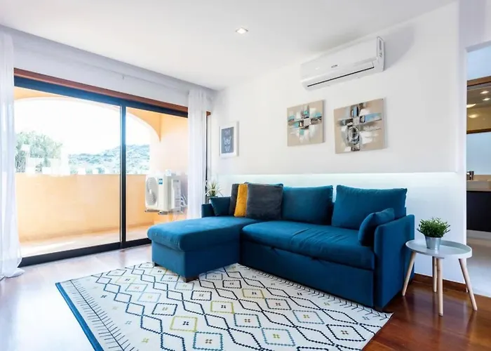 Baia Da Luz- Ground Floor アパート *